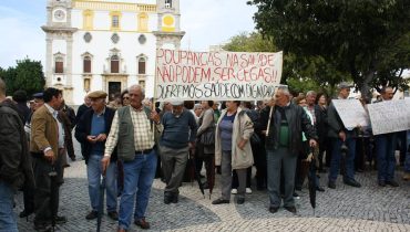 Protesto-contra-fecho-de-Extensões-de-Saude-Castro-Marim_3