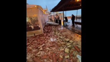 Downburst provoca destruição na baixa de albufeira