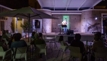 Às Quintas no Quintal com Jorge Magalhães