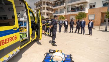 bombeiros olhao ambulancia