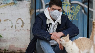 coronavirus-jovem-covid19-pandemia
