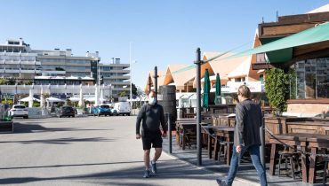covid_pandemia_virus_pessoas_mascaras_vilamoura_fc (5 of 13)