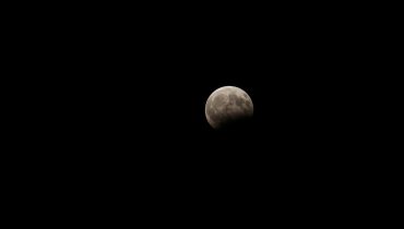 eclipse lunar parcial_Depositphotos_165918820_L|FIGURA-1|FIGURA-2