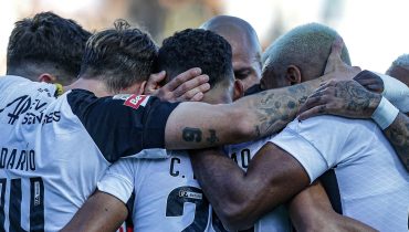 farense-celebracao-golo-2024-2025