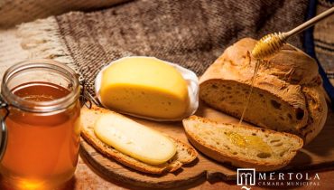feira mel queijo pão mertola