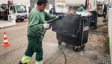 limpeza contentores castro marim (1)|limpeza contentores castro marim (2)|limpeza contentores castro marim (3)
