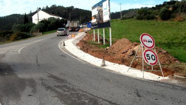 obras de conservação na EN1003 - Troço EN 120 -Montes Galegos (3)|obras de conservação na EN1003 - Troço EN 120 -Montes Galegos (2)|obras de conservação na EN1003 - Troço EN 120 -Montes Galegos (1)