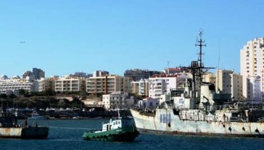oliveira e carmo e zambeze|Corveta_14|oliveira e carmo e zambeze