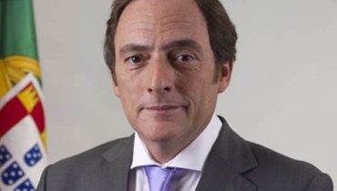paulo portas|Retrato_oficial_Paulo_Portas|Paulo_Portas