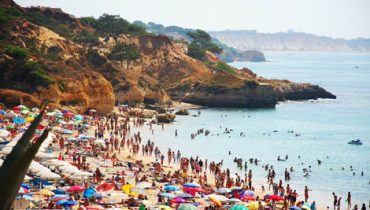 praia cheia