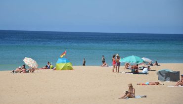 praia de porto de mos_lagos_praias_covid_er_03|perspetivas verao ahp