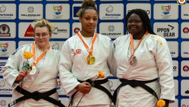 Judoca algarvia Rosa Mané no pódio