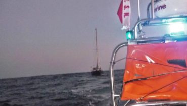 salva vidas sagres 1|salva vidas sagres 2