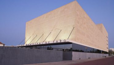 teatro municipal de faro das figuras