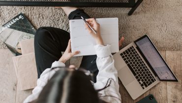 teletrabalho empresarios tecnologia computador|Programa Algarve Restart