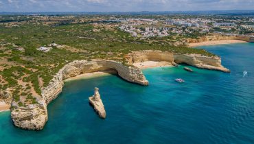 © Algarve Tourism - Praia do Pontal|© Algarve Tourism - Prainha|© Algarve Tourism - Praia de Vale Centeanes|© Algarve Tourism - Pintadinho|© Algarve Tourism - Cacela Velha